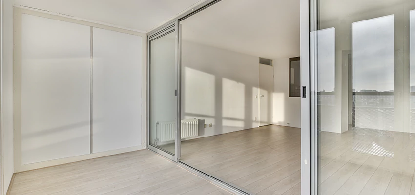 Patio Glass Sliding Door Lock in Fruitridge Pocket, CA